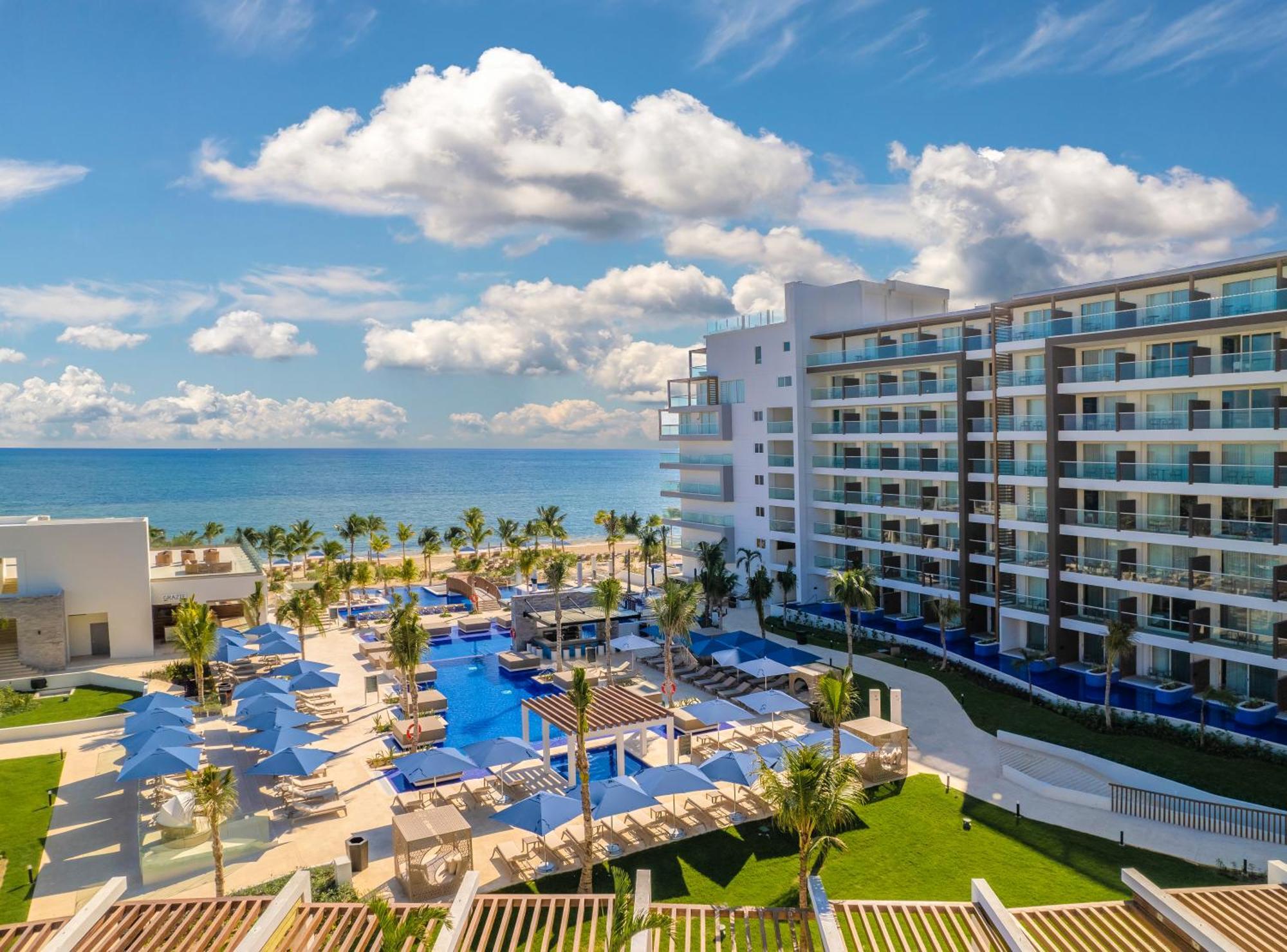 Royalton Splash Riviera Cancun, An Autograph Collection All-Inclusive Resort 푸에르토 모렐로스 외부 사진