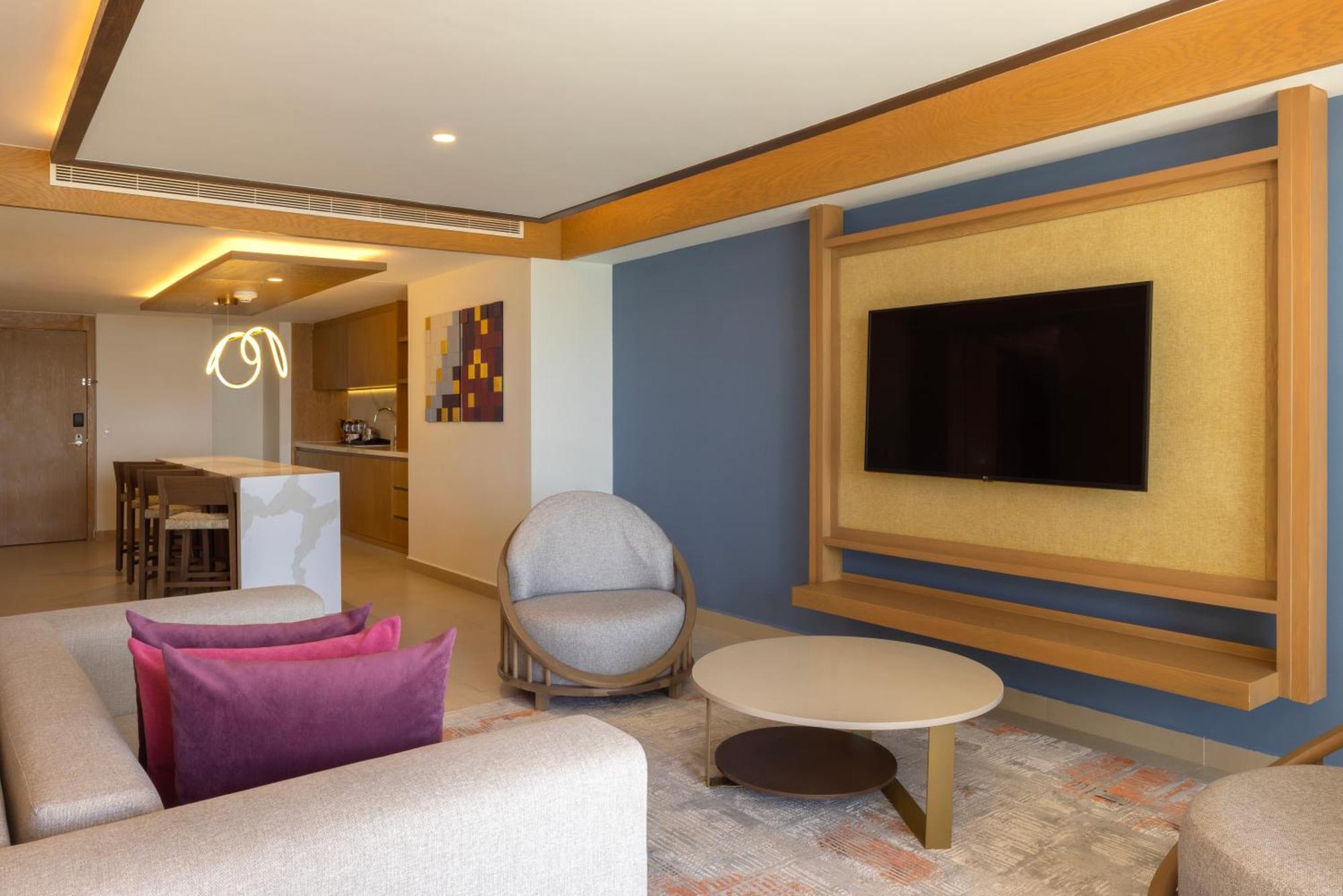 Royalton Splash Riviera Cancun, An Autograph Collection All-Inclusive Resort 푸에르토 모렐로스 외부 사진